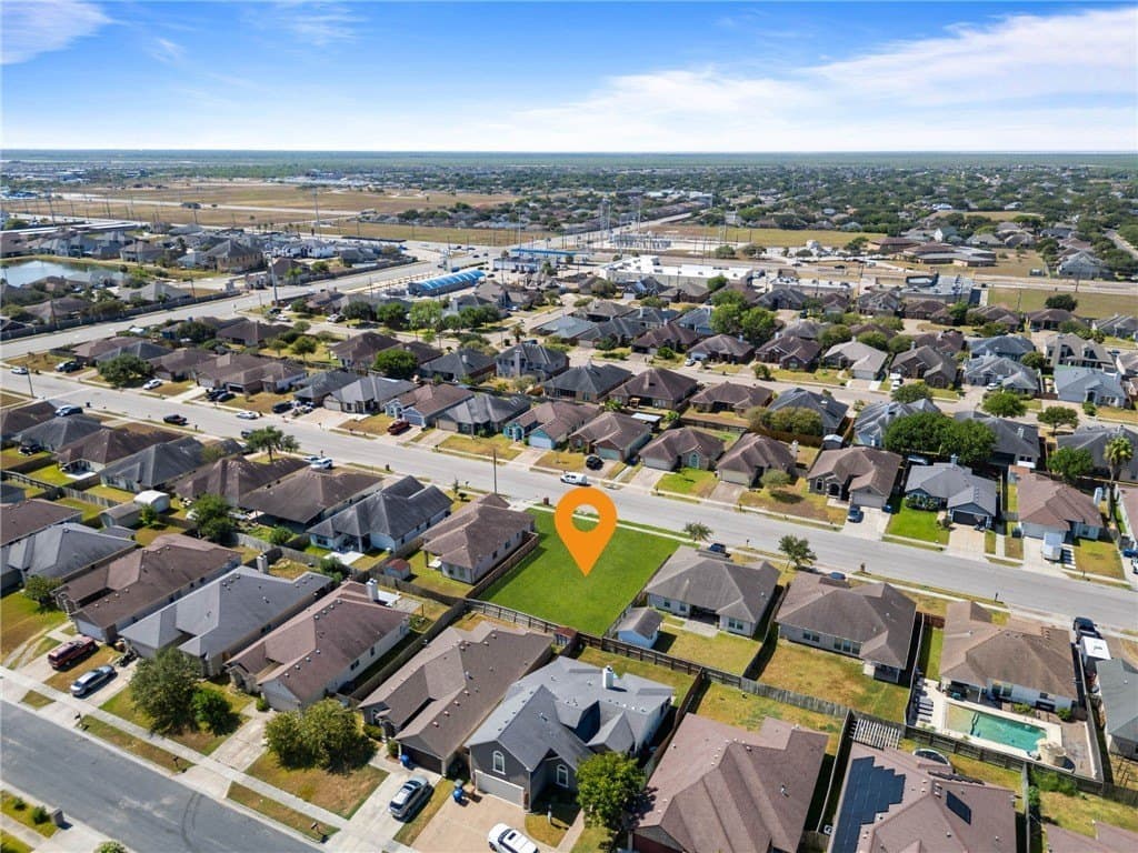0.17 acres in Nueces County - photo 6