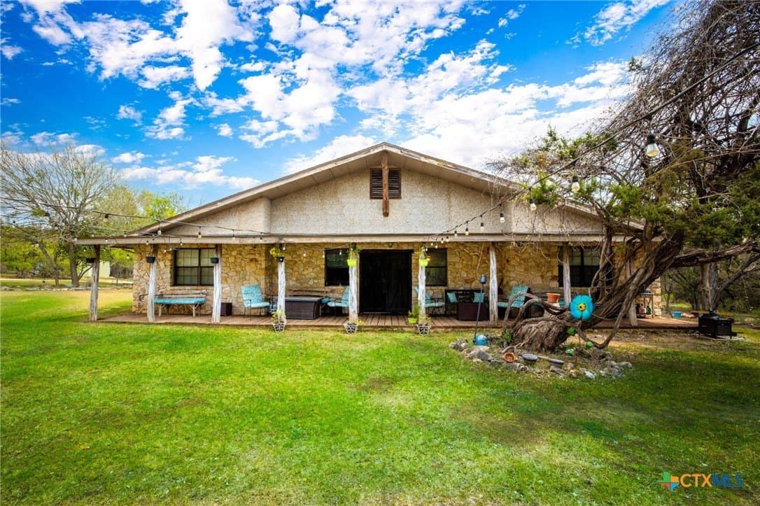 15.62 acres in Comal County - photo 8