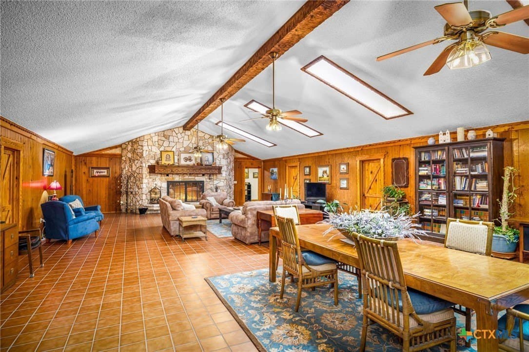15.62 acres in Comal County - photo 15