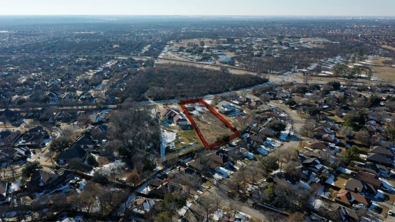 1.04 acres in Denton County gallery image 3