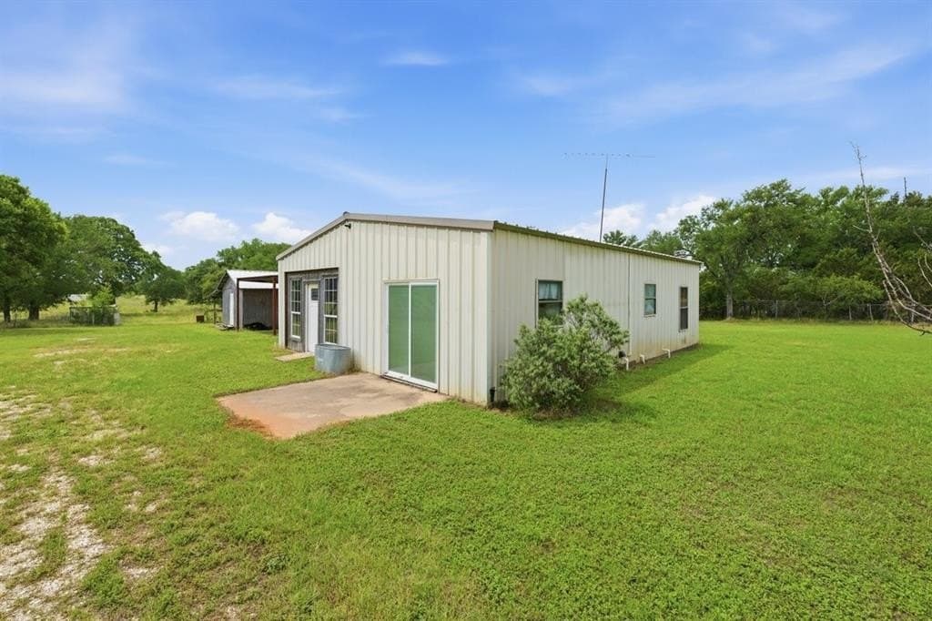 10 acres in Bosque County gallery image 2