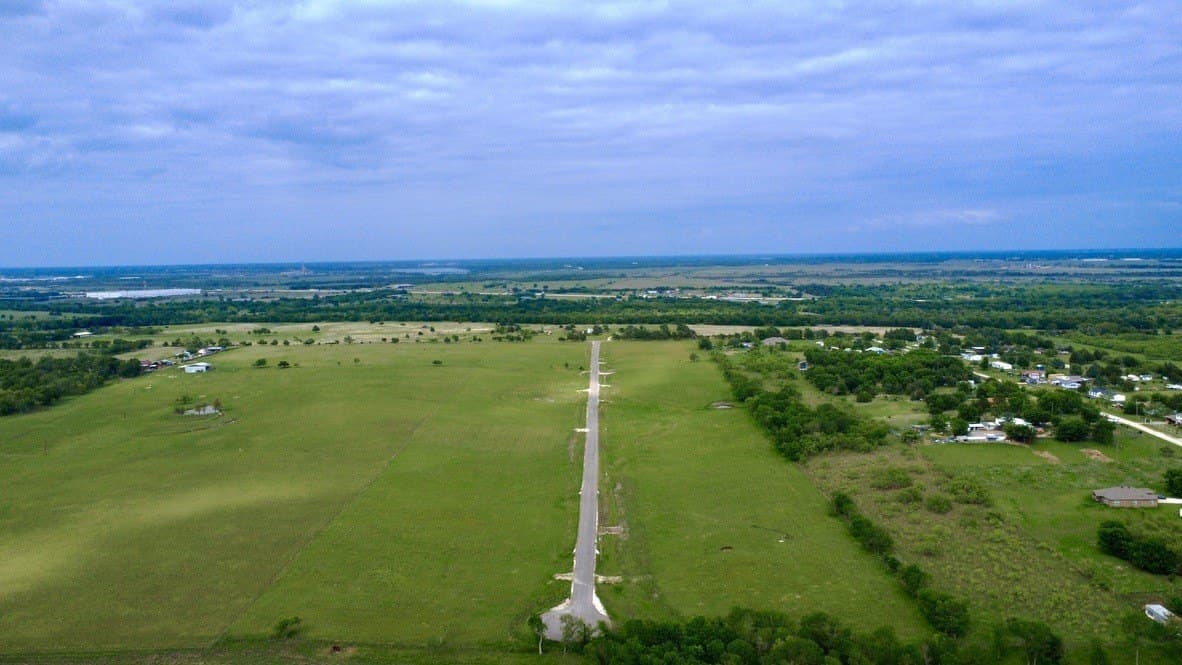 1.1 acres in Navarro County featured view