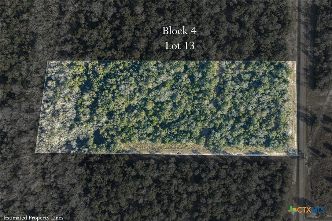 15.99 acres in Victoria County - photo 15