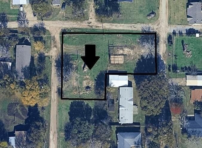 0.48 acres in Henderson County gallery image 2