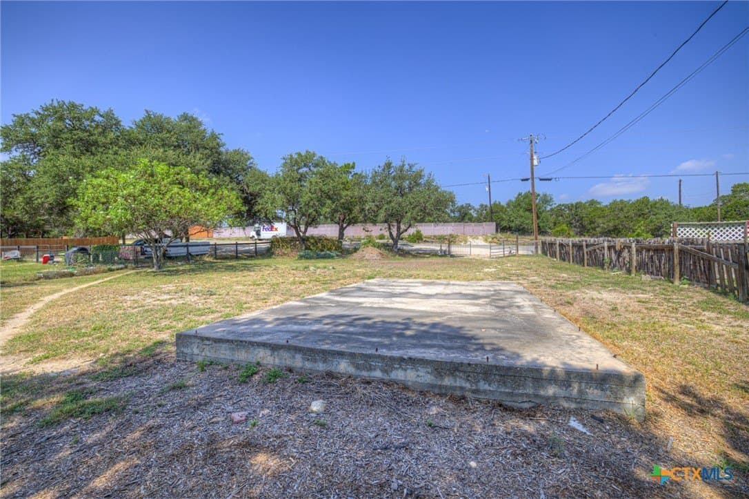 0.23 acres in Comal County - photo 8