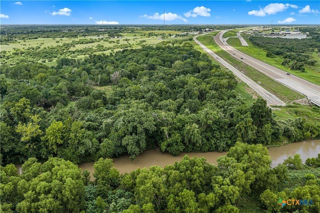 5.09 acres in Victoria County - photo 13