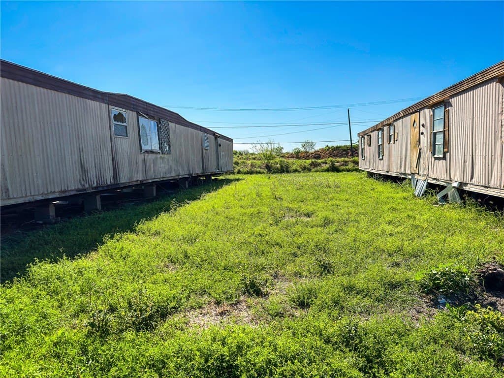 0.15 acres in Nueces County - photo 13