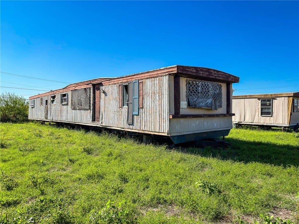 0.15 acres in Nueces County - photo 14