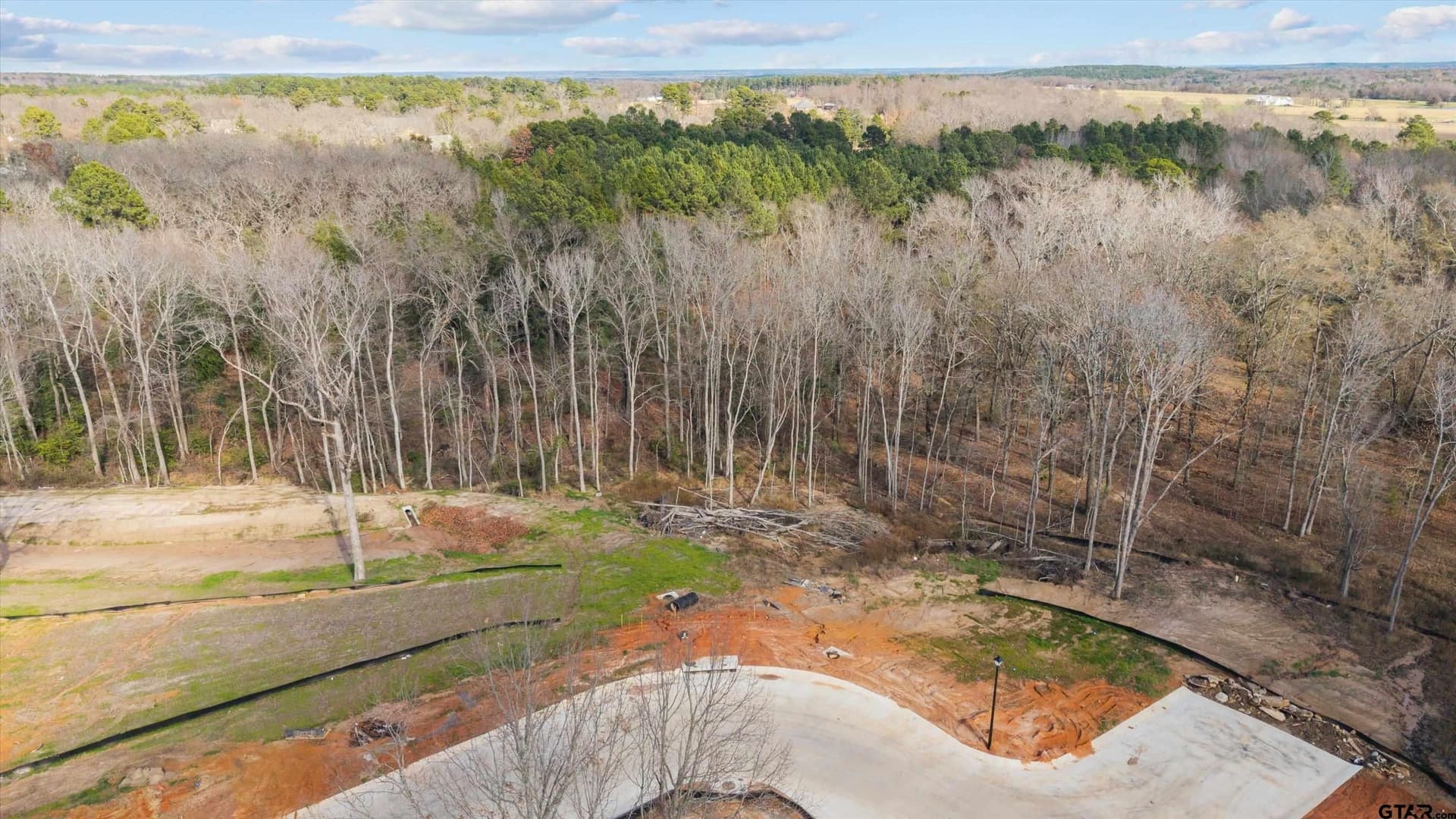 0.55 acres in Smith County - photo 9