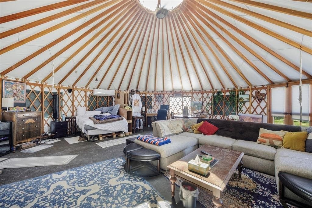 25.54 acres in Ellis County featured view