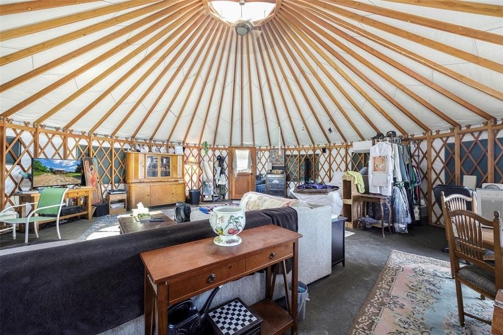 25.54 acres in Ellis County gallery image 4