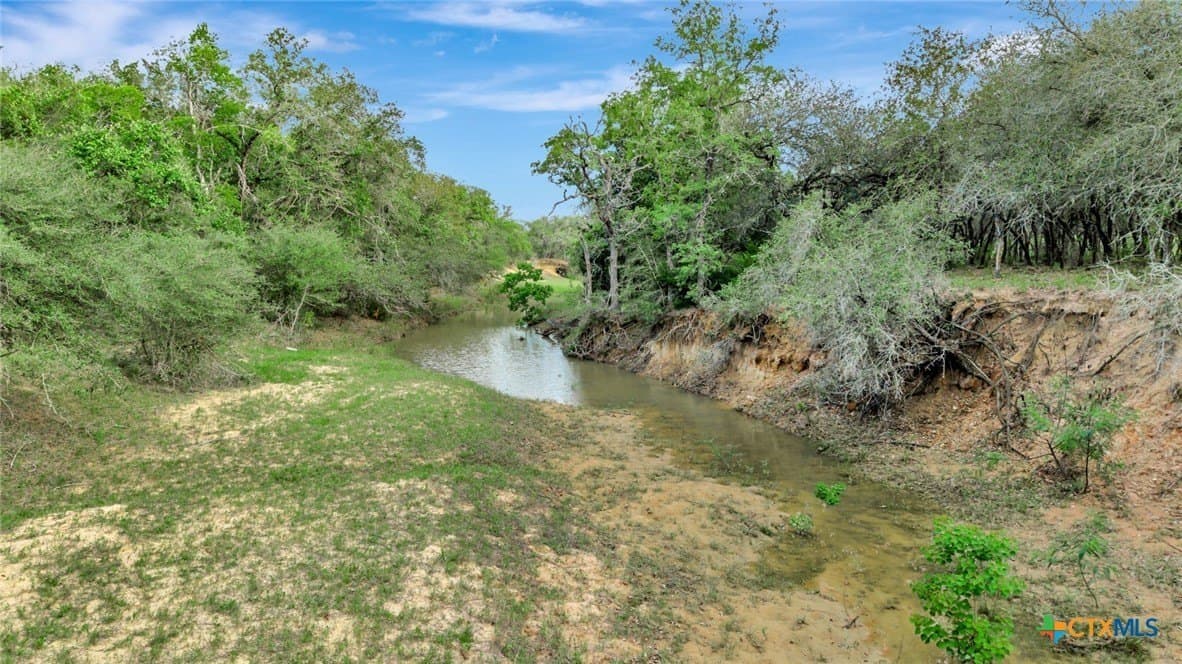 158.75 acres in Lavaca County - photo 19