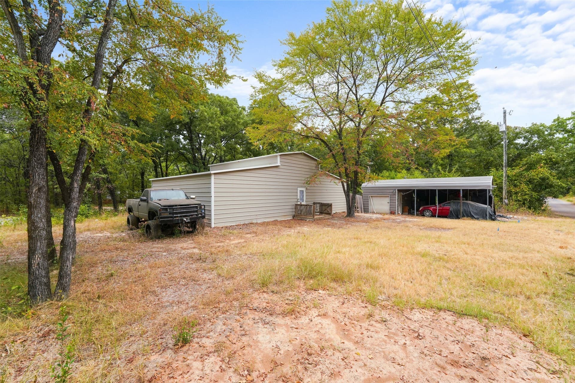 0.48 acres in Henderson County - photo 3