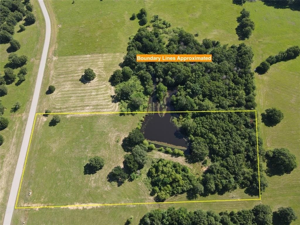 5.03 acres in Navarro County featured view