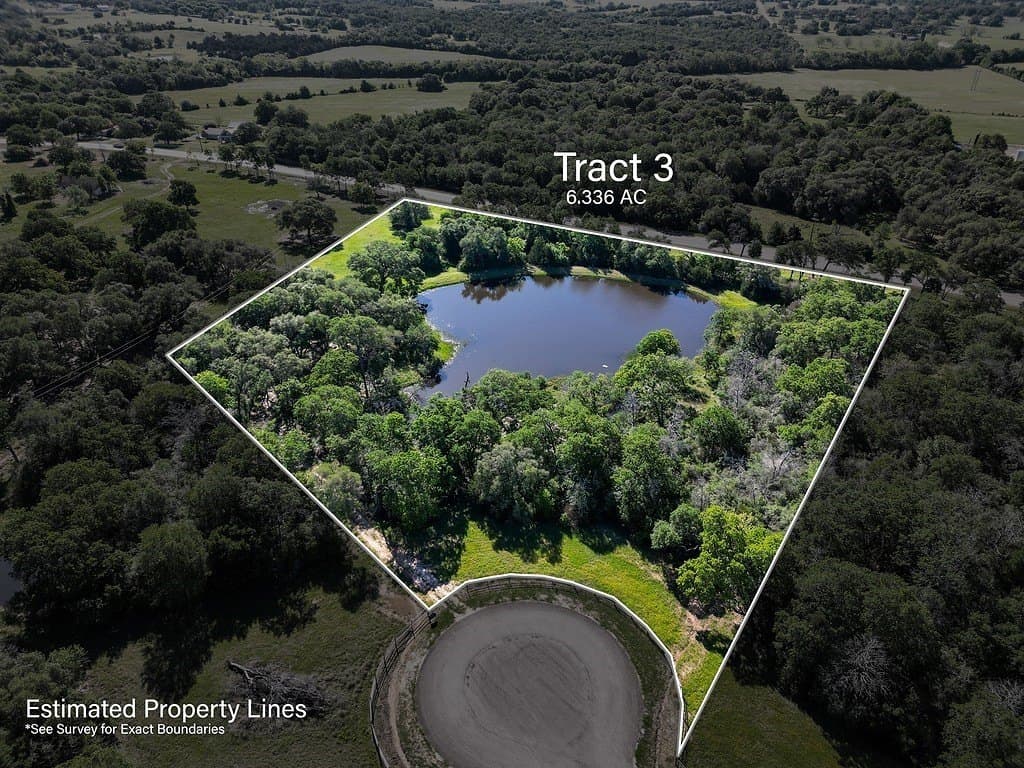6.34 acres in Fayette County