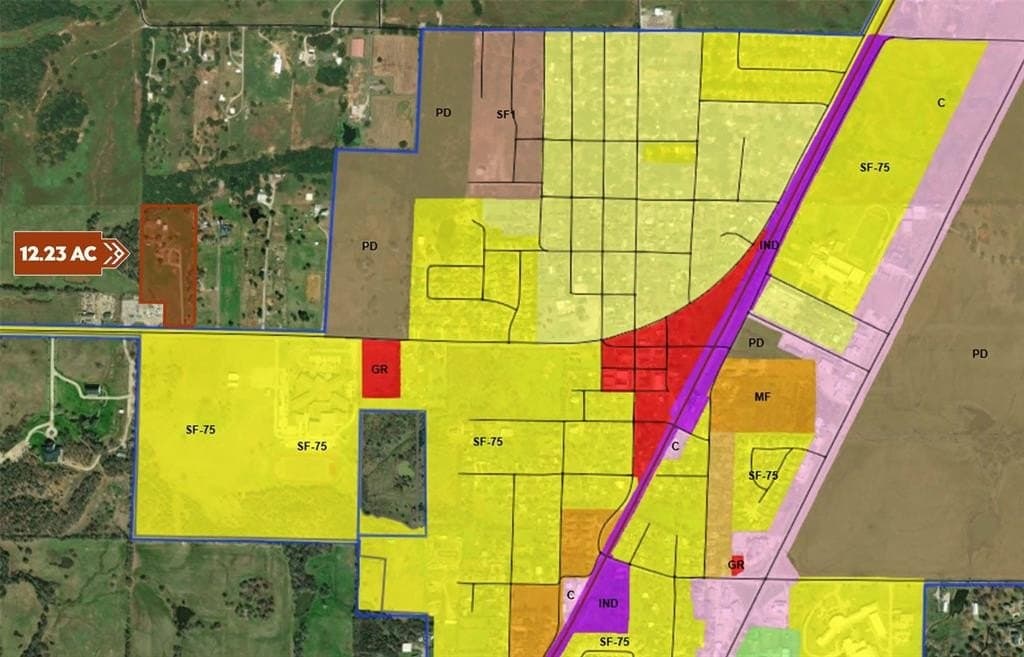 12.23 acres in Denton County gallery image 2