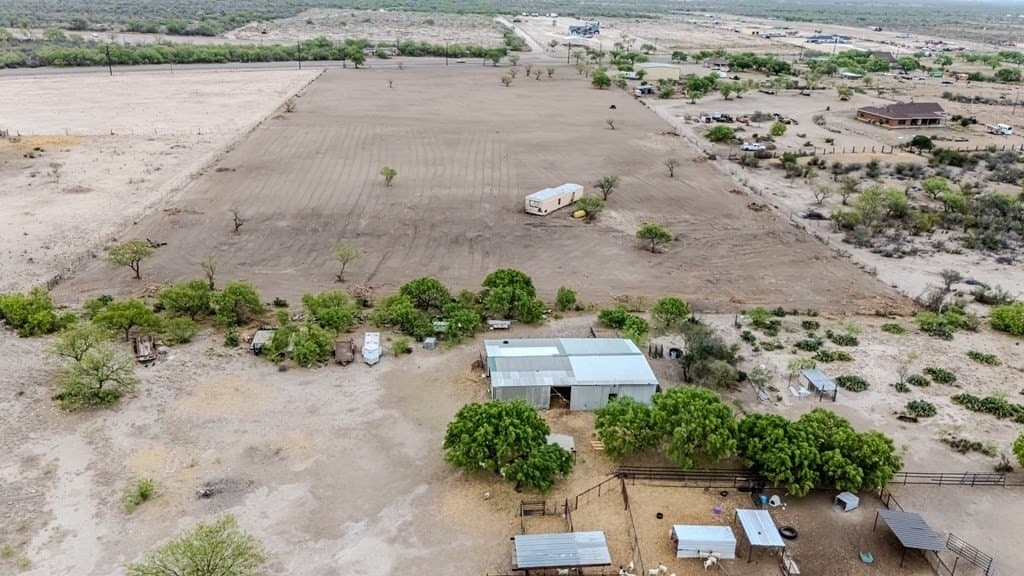 10.03 acres in Maverick County gallery image 2
