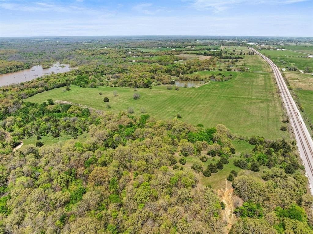 62.76 acres in Grayson County featured view