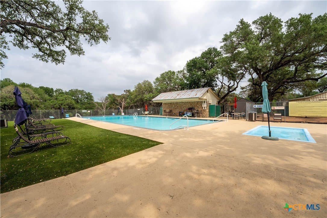 0.51 acres in Comal County - photo 14