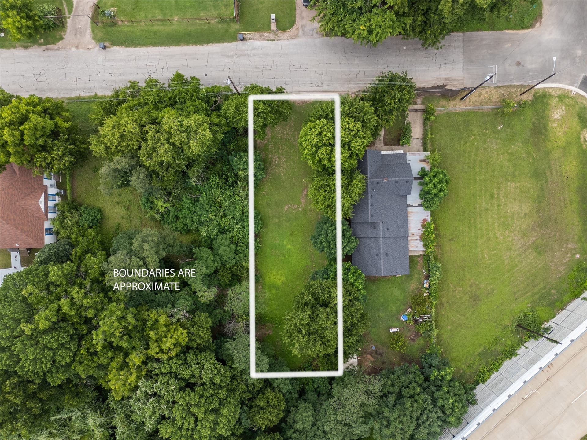 0.16 acres in McLennan County - photo 5