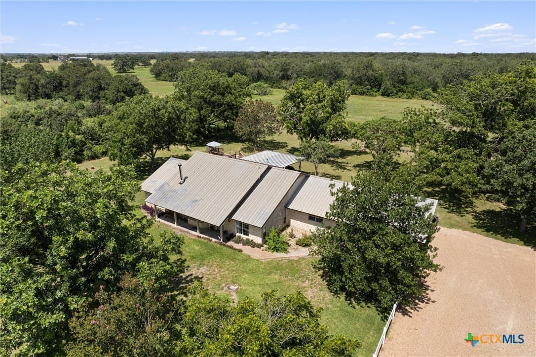 16.32 acres in Milam County - photo 7
