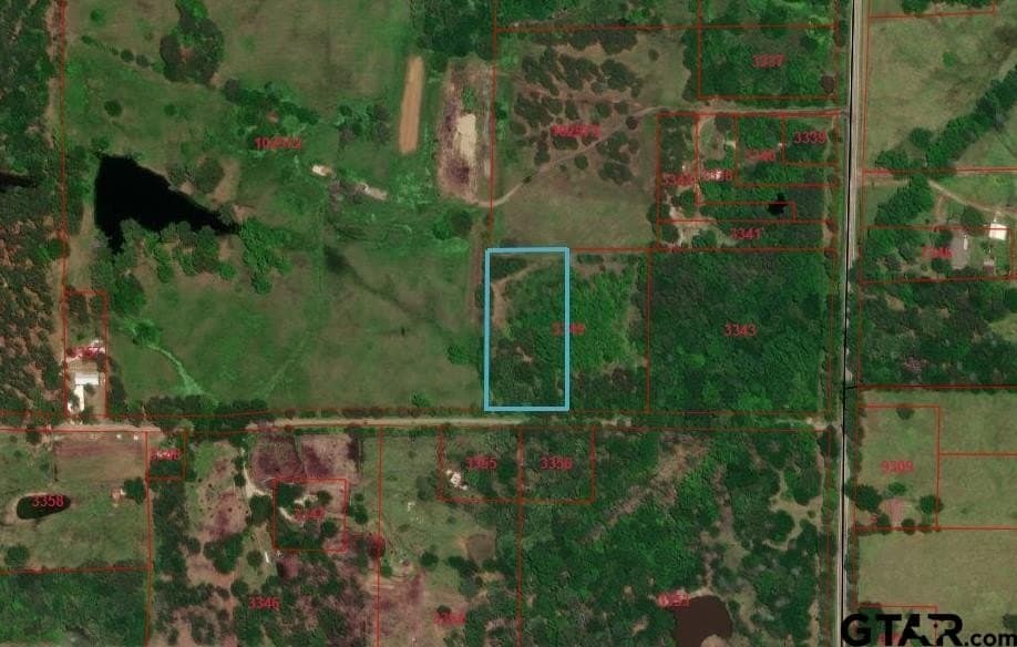 2.6 acres in Titus County gallery image 4