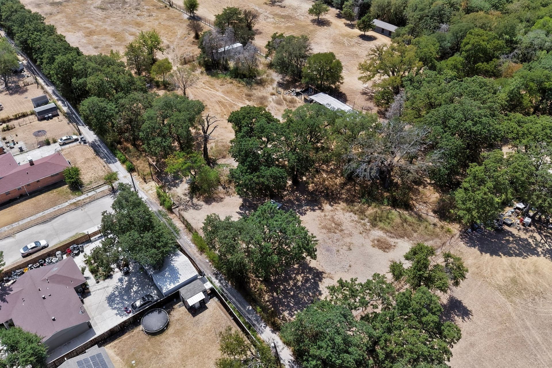 4.65 acres in Dallas County - photo 8