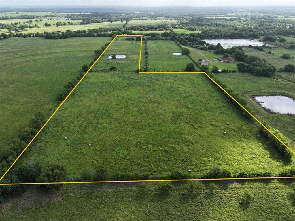 16.31 acres in Van Zandt County
