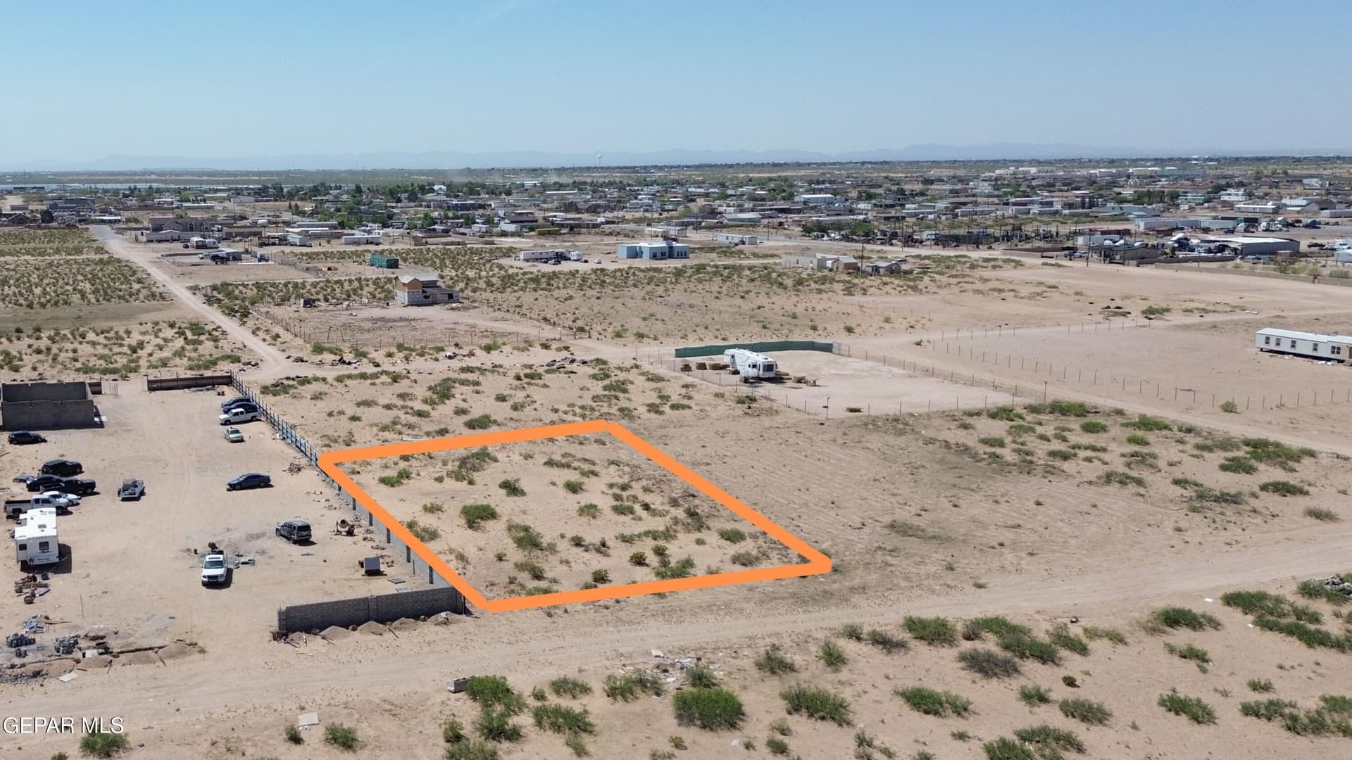 0.5 acres in El Paso County gallery image 3
