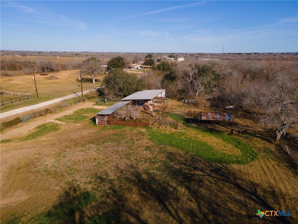 11.32 acres in Bexar County gallery image 3