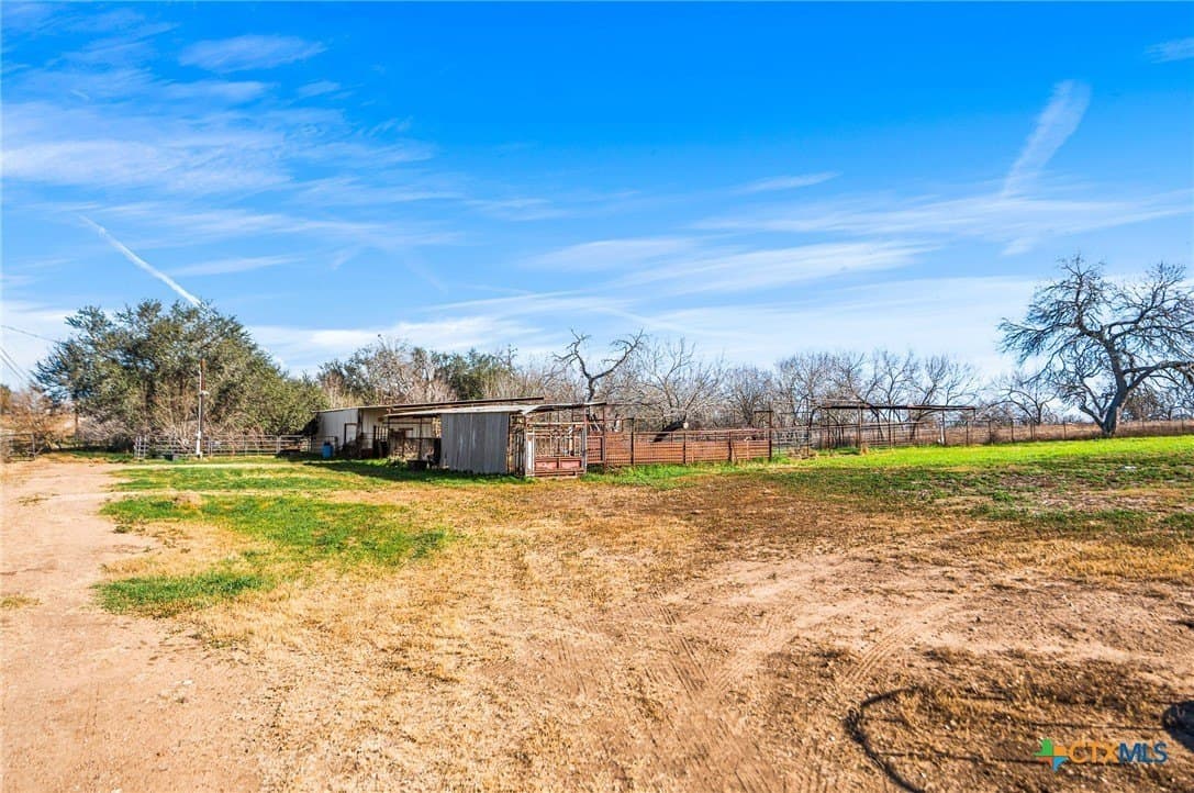 11.32 acres in Bexar County - photo 31