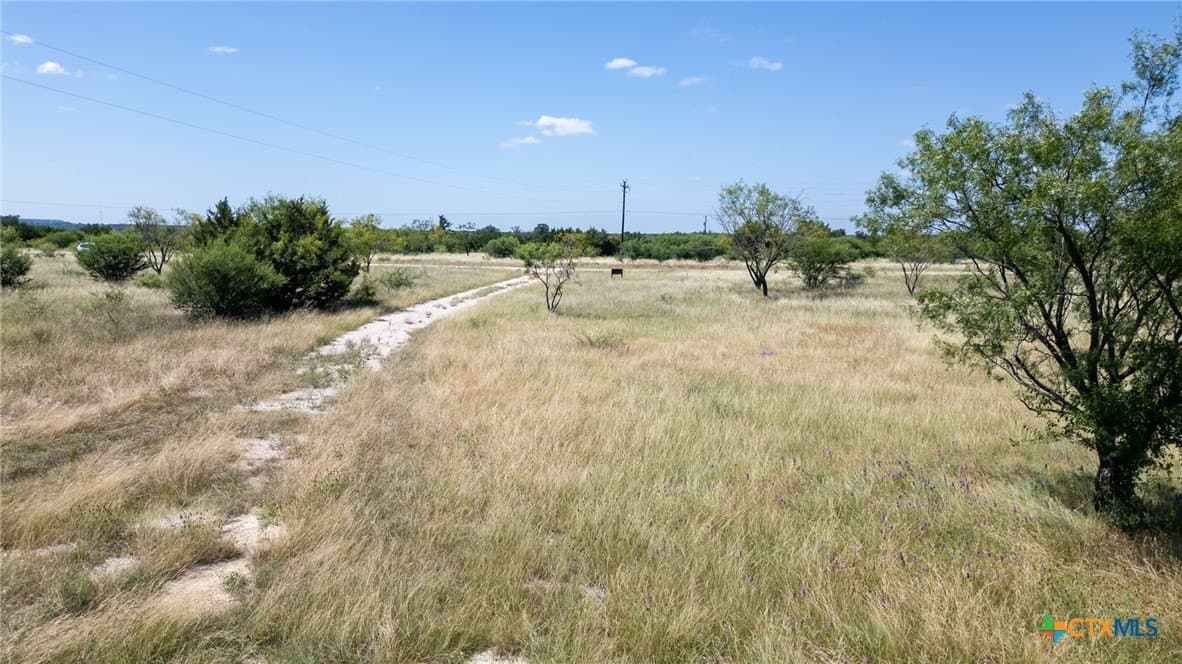 10.01 acres in Hamilton County - photo 10