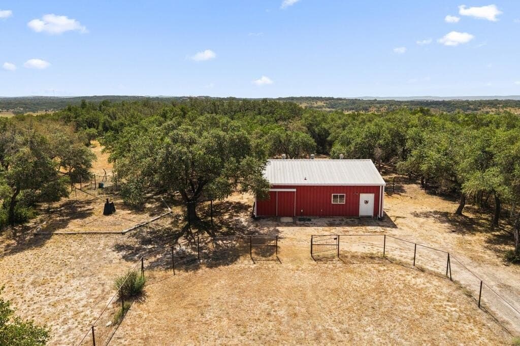 60.61 acres in Comal County - photo 36