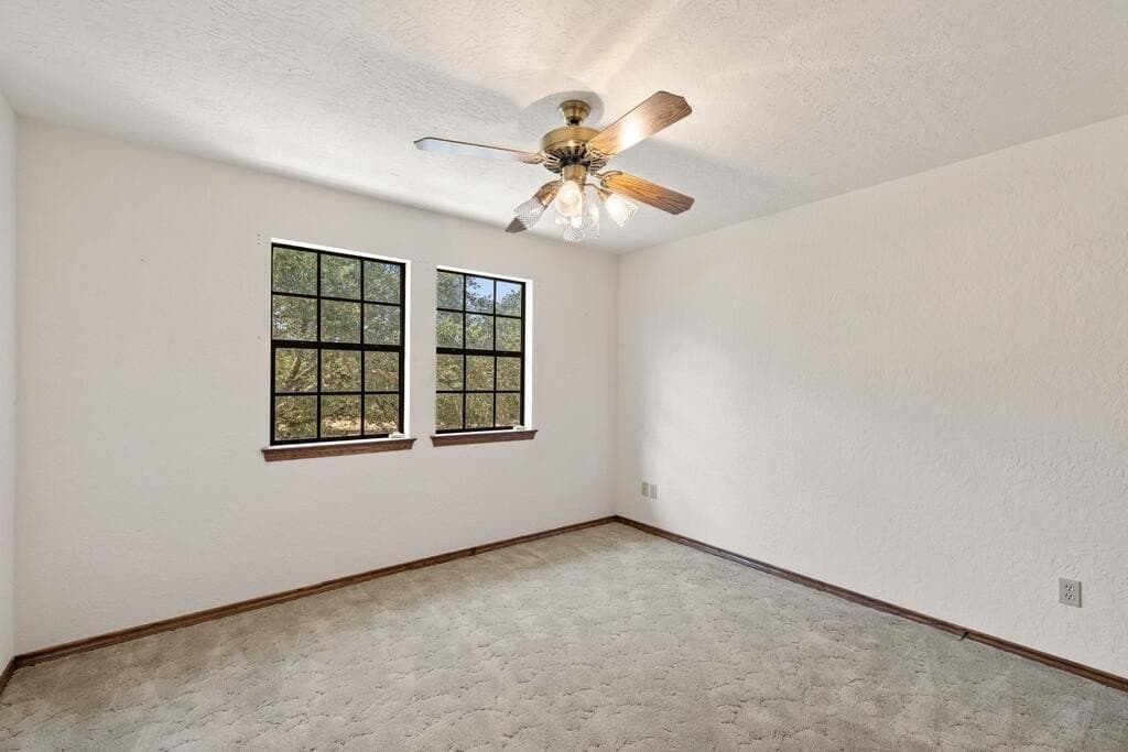 60.61 acres in Comal County - photo 33