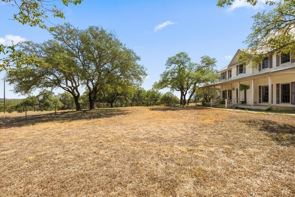 60.61 acres in Comal County - photo 10