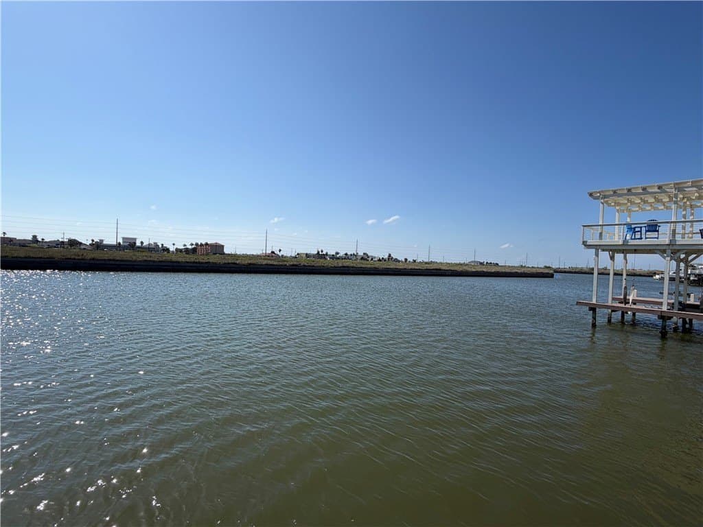 0.2 acres in Nueces County - photo 4
