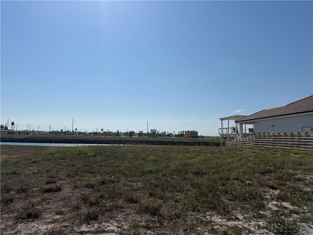 0.2 acres in Nueces County - photo 2