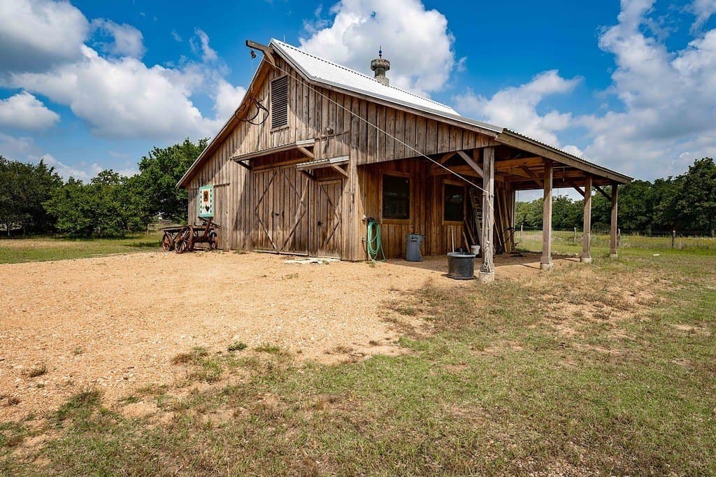 12.52 acres in Fayette County - photo 9