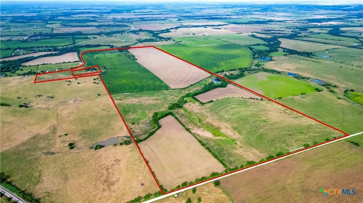 290.82 acres in Falls County featured view