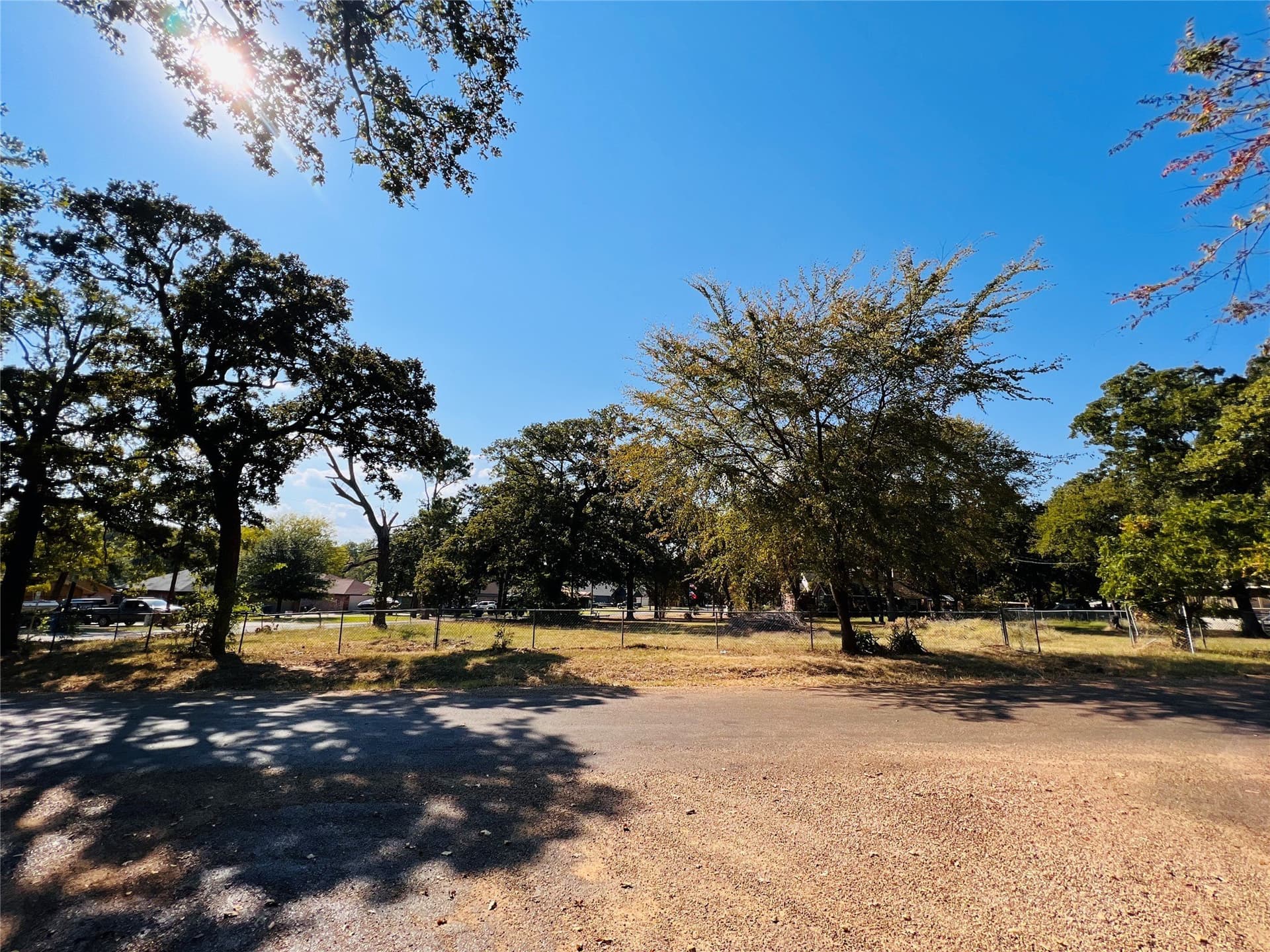 0.47 acres in Henderson County gallery image 3