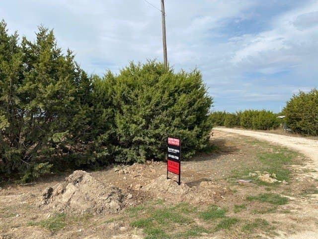 1.05 acres in Johnson County featured view