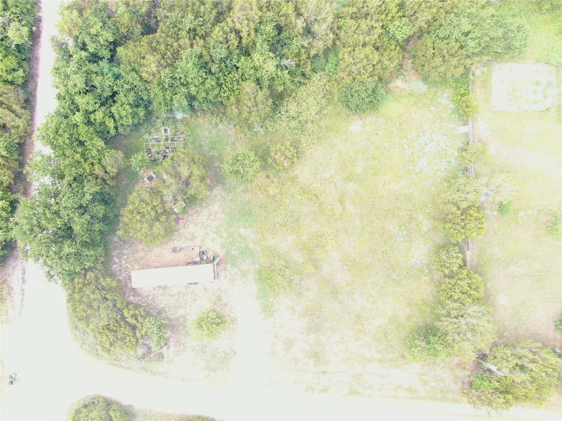 1.05 acres in Johnson County gallery image 3