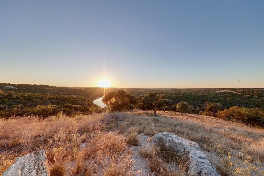 3 acres in Kerr County