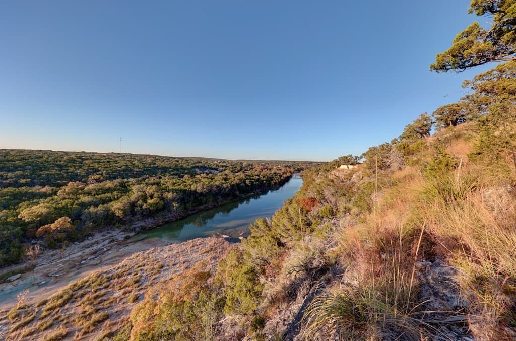 3 acres in Kerr County gallery image 4