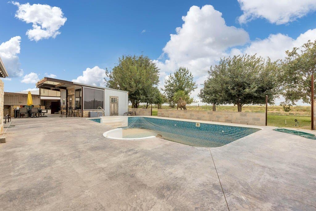 10 acres in Midland County - photo 40