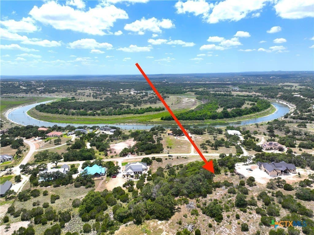 1.28 acres in Comal County gallery image 2