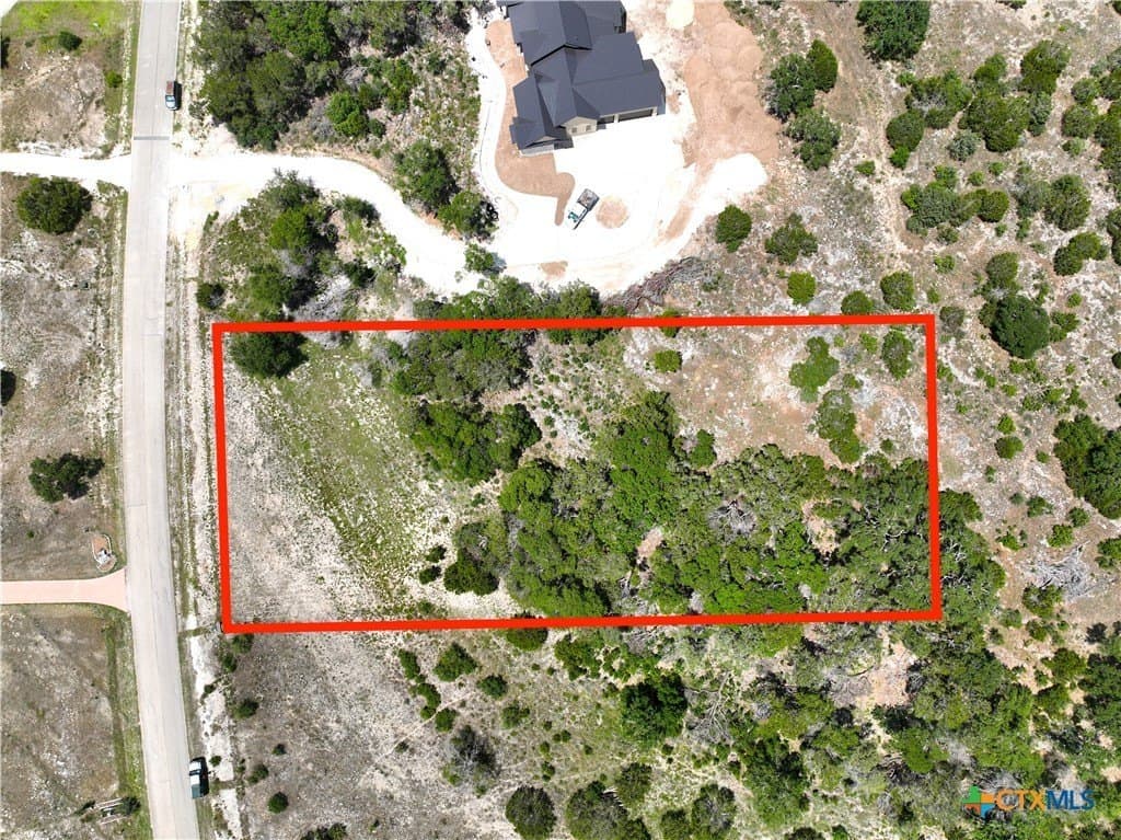 1.28 acres in Comal County featured view