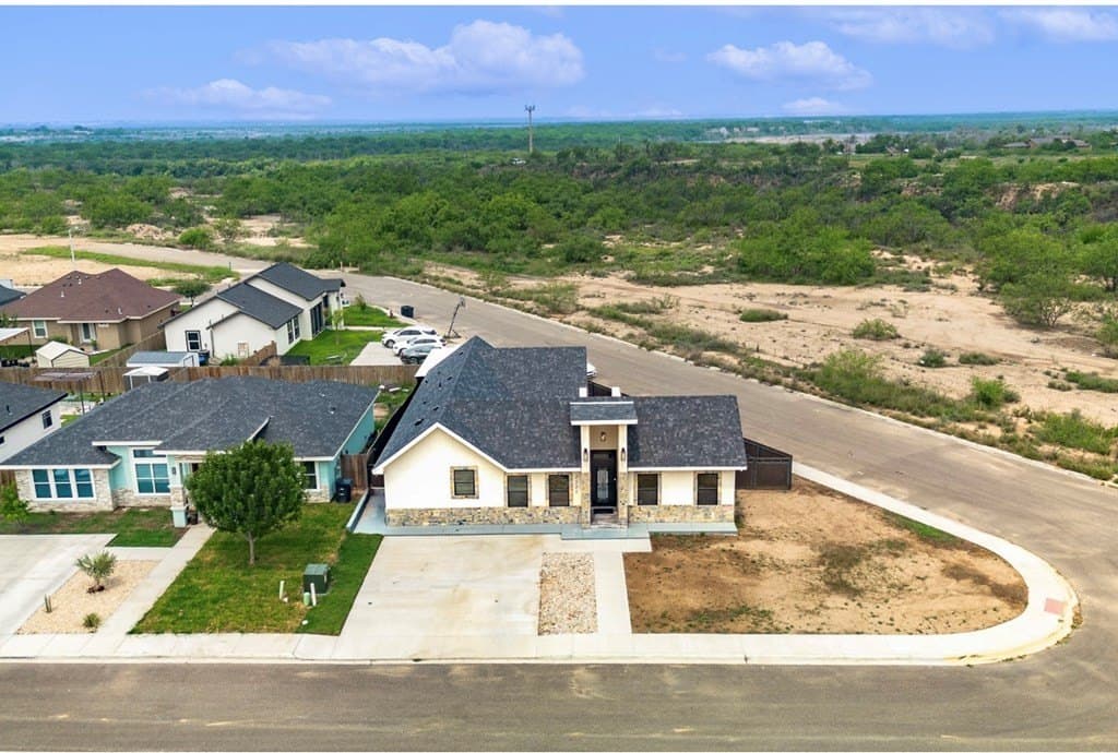 6,940.4 acres in Maverick County gallery image 4