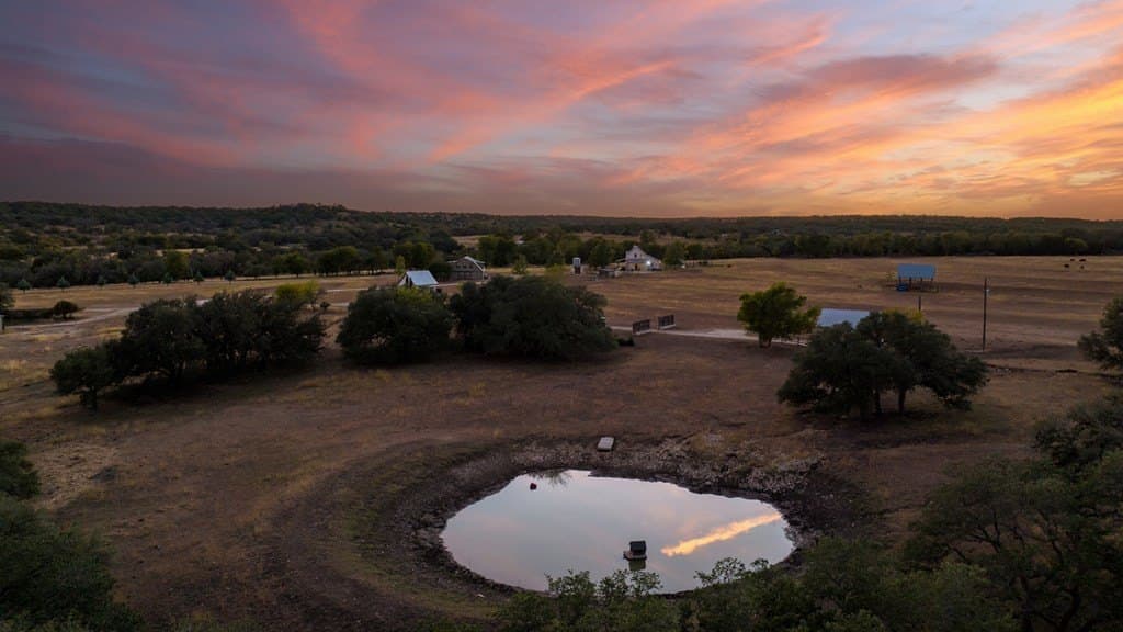 39.04 acres in Gillespie County - photo 6