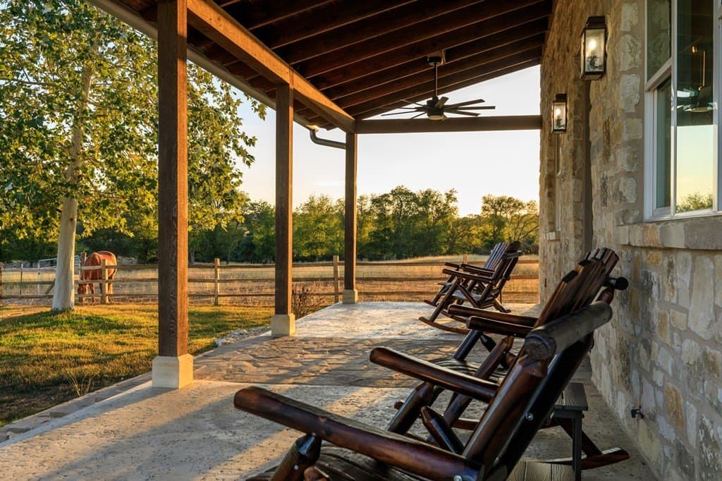39.04 acres in Gillespie County - photo 9